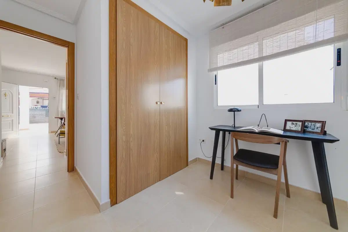 2 bedroom Semi-detached Villa for sale in San Fulgencio with pool garage - € 280,000 (Ref: 9932661)