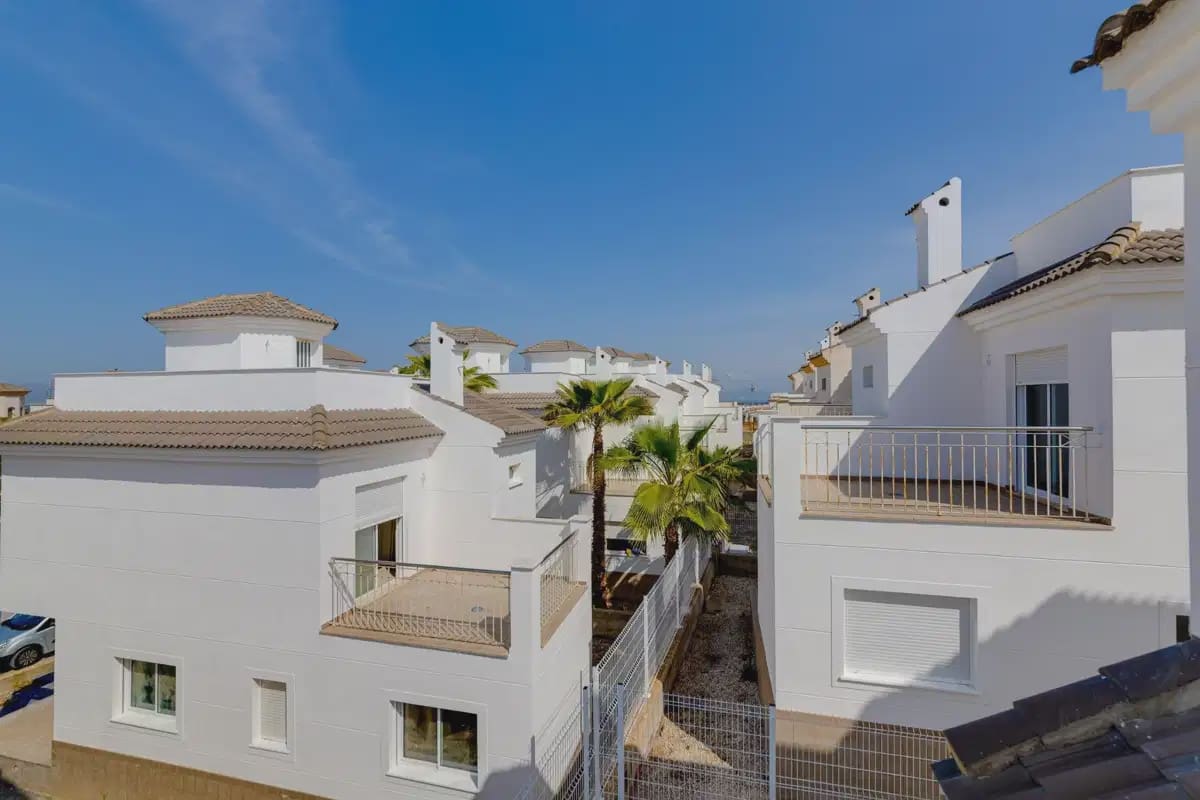 2 bedroom Semi-detached Villa for sale in San Fulgencio with pool garage - € 280,000 (Ref: 9932661)