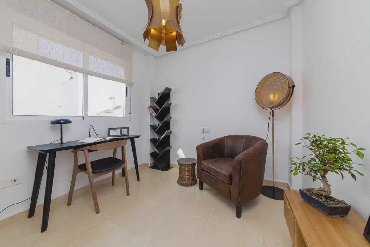 2 bedroom Semi-detached Villa for sale in San Fulgencio with pool garage - € 280,000 (Ref: 9932661)