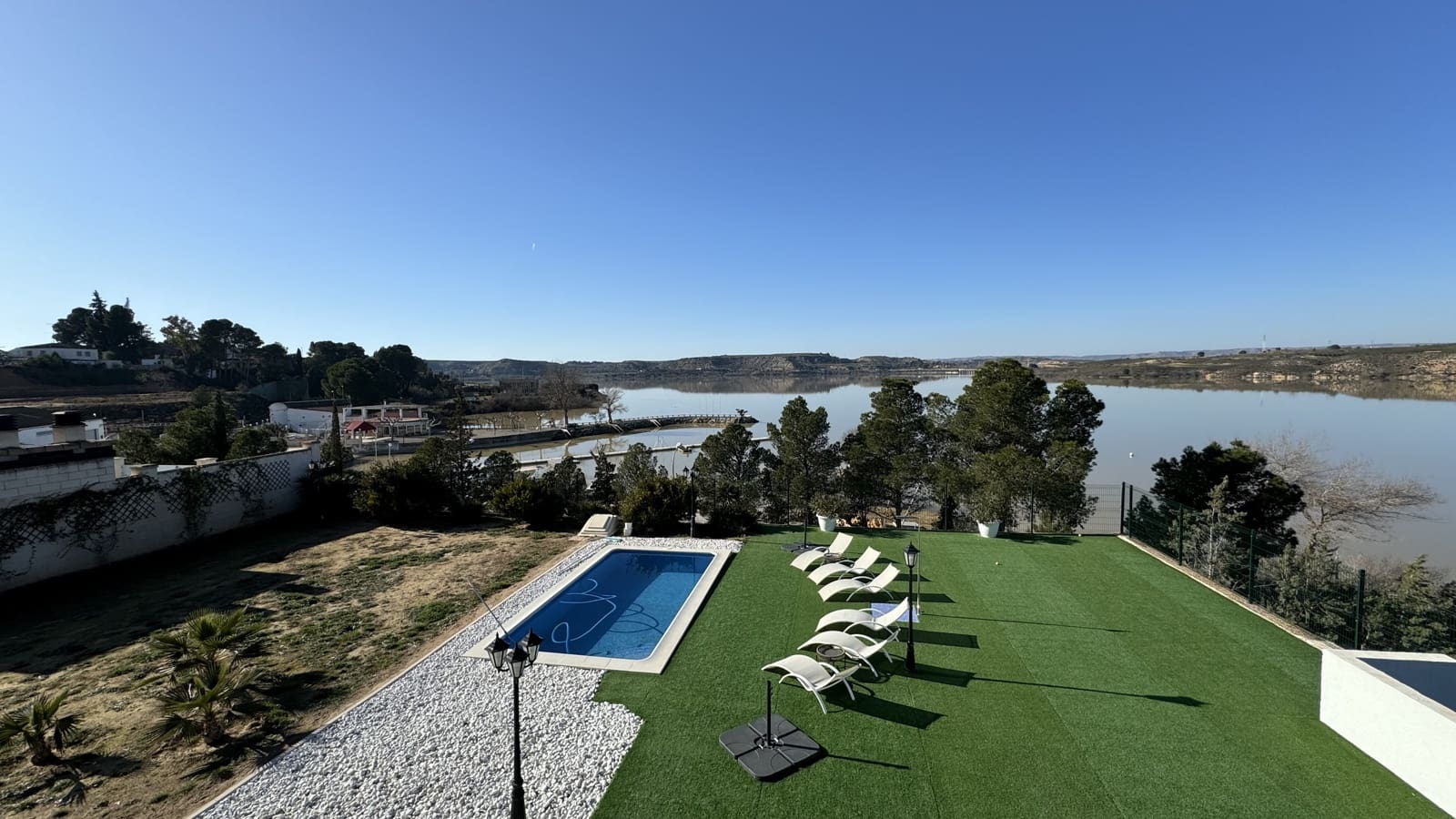 5 soveværelse Villa til salg i Caspe med swimmingpool garage - € 795.000 (Ref: 8840298)