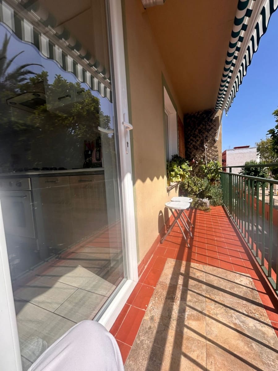 4 soveværelse Lejlighed til salg i Denia - € 214.000 (Ref: 10002486)
