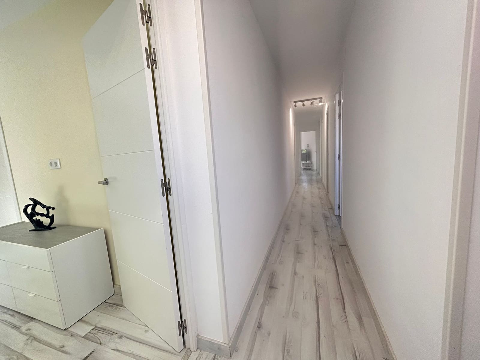 4 soveværelse Lejlighed til salg i Denia - € 214.000 (Ref: 10002486)