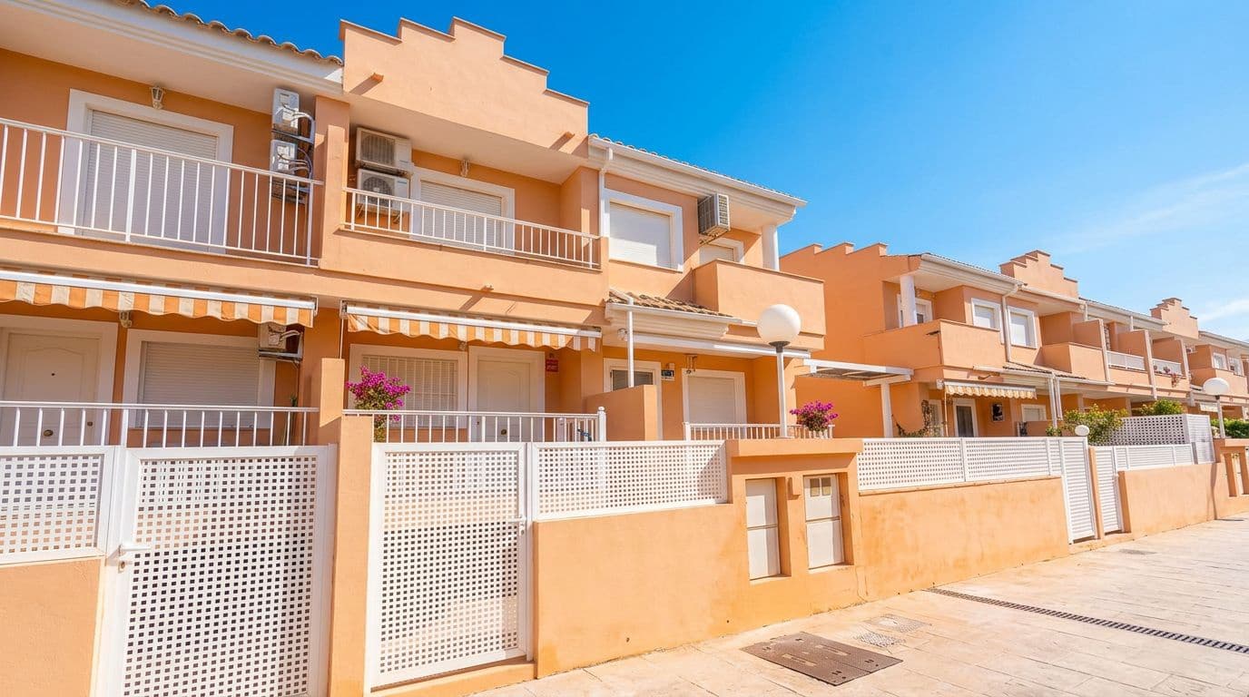 3 Zimmer Reihenhaus zu verkaufen in El Vergel / Verger mit Pool - 385.000 € (Ref: 10009199)