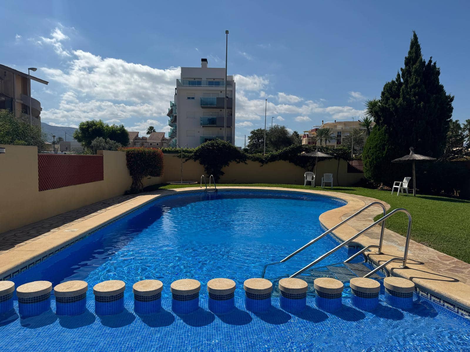 2 bedroom Apartment for sale in Denia with pool garage - € 265,000 (Ref: 10050468)