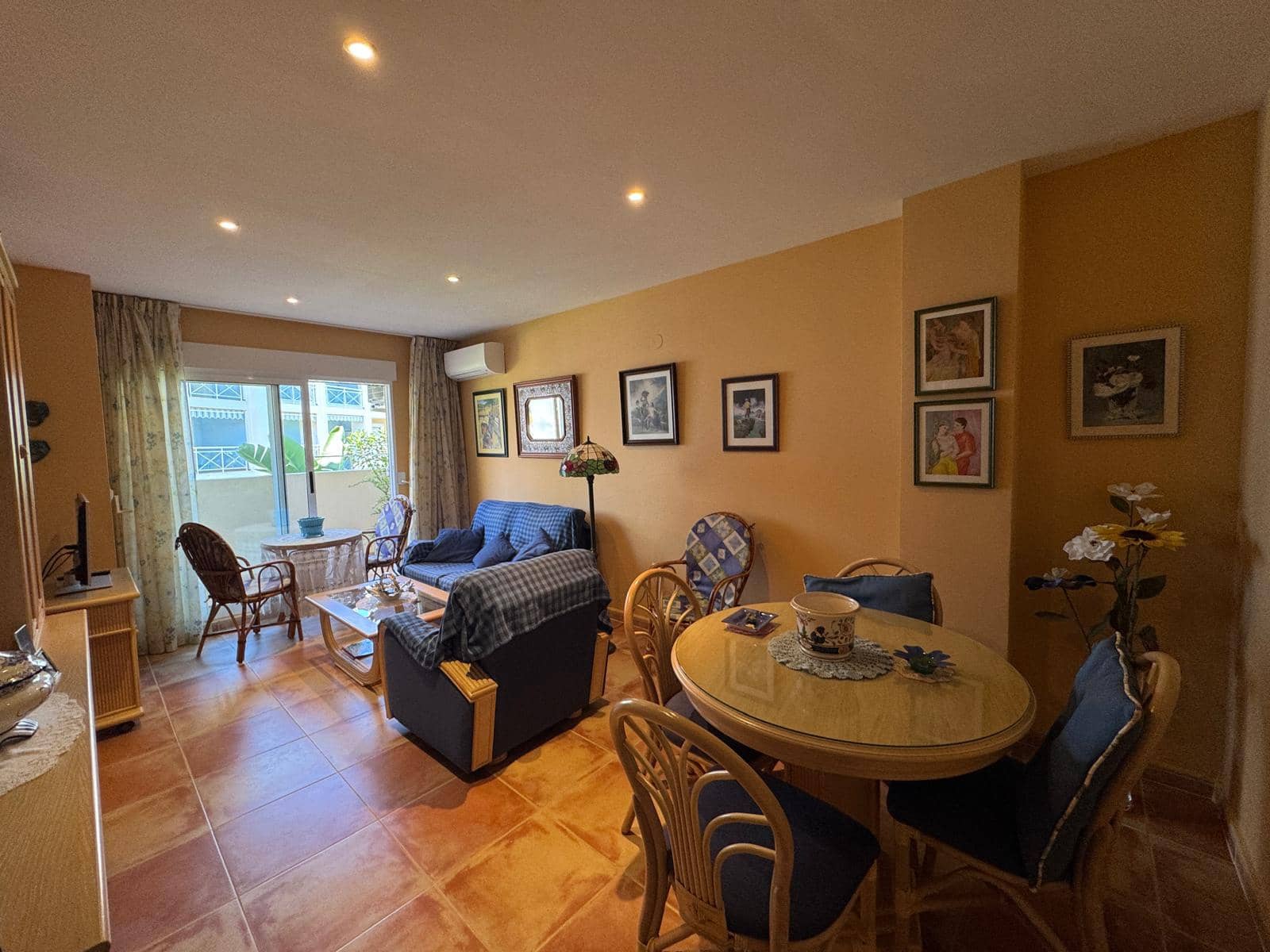2 bedroom Apartment for sale in Denia with pool garage - € 265,000 (Ref: 10050468)