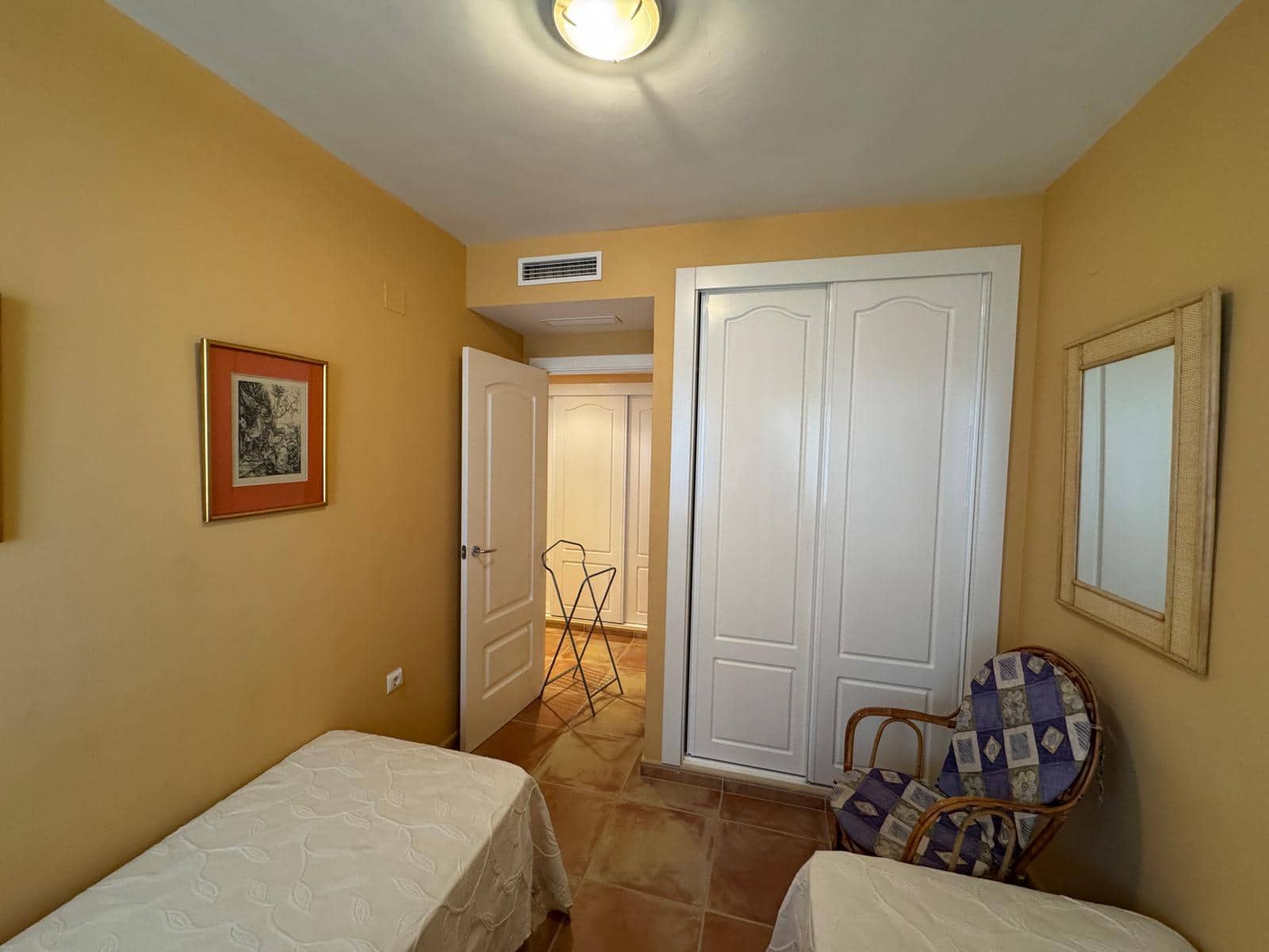 2 bedroom Apartment for sale in Denia with pool garage - € 265,000 (Ref: 10050468)