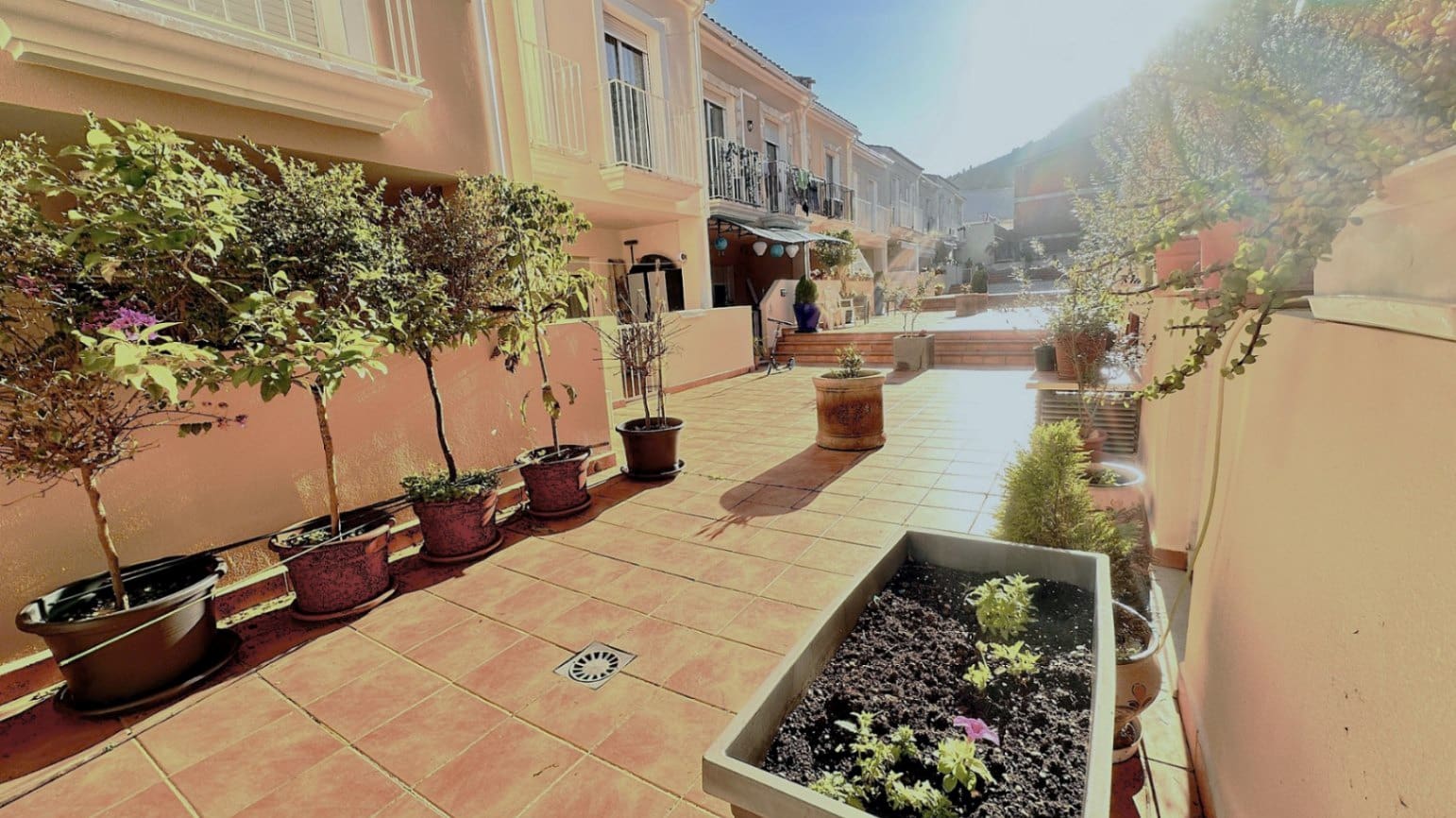 3 bedroom Bungalow for sale in Sagra with pool garage - € 215,000 (Ref: 10054456)