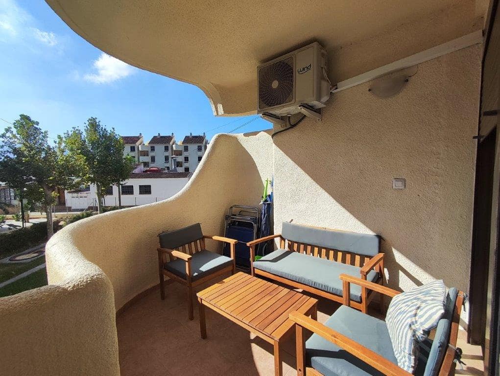 2 bedroom Apartment for sale in Denia with pool garage - € 215,000 (Ref: 10057806)
