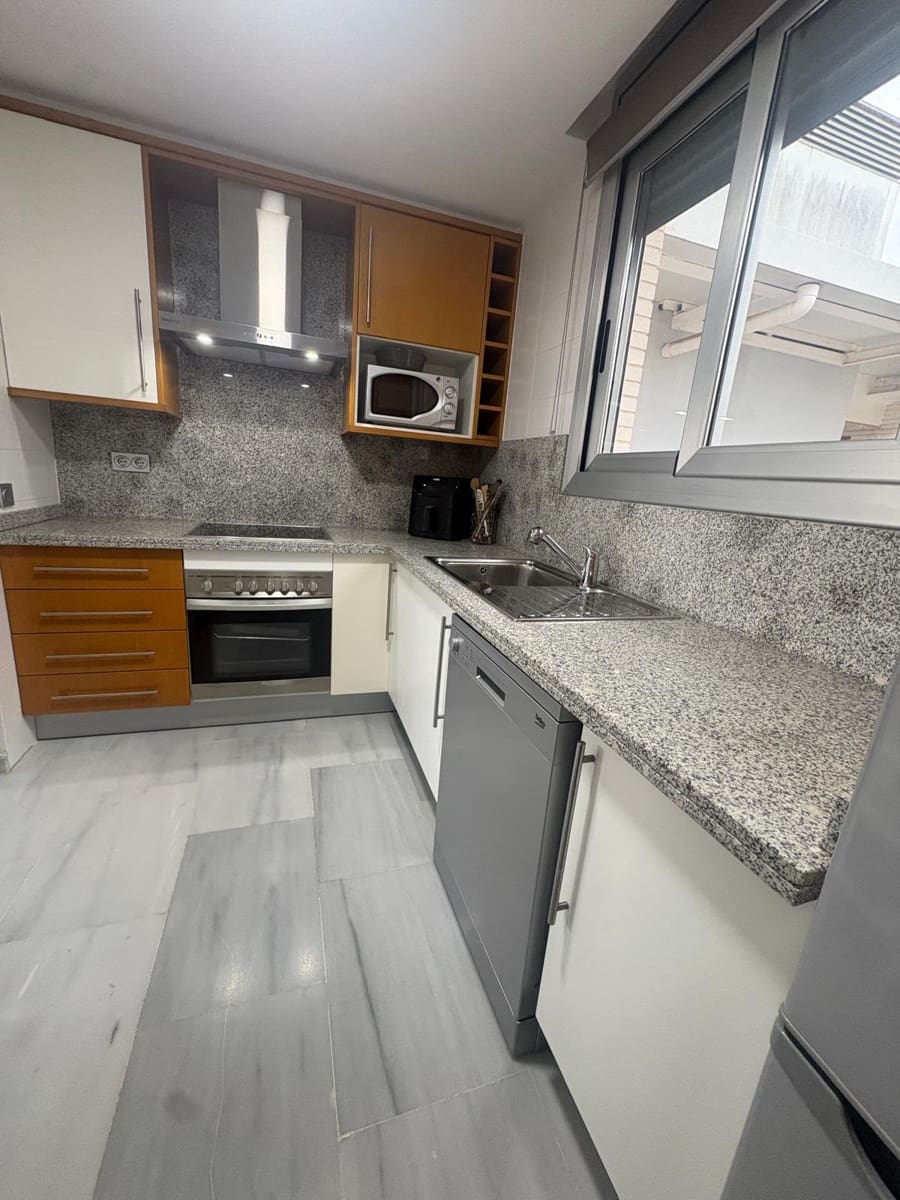 3 sypialnia Penthouse na sprzedaż w Denia z basenem garażem - 450 000 € (Ref: 10070256)