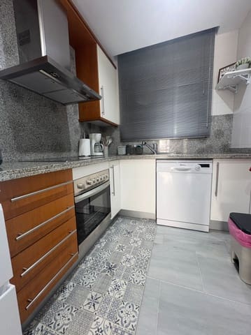 2 quarto Apartamento para arrendar em Dénia com piscina garagem - 1 000 € (Ref: 10117136)