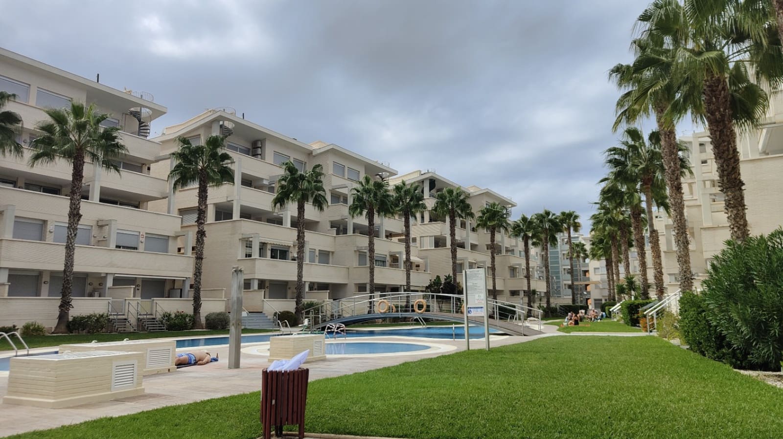 2 bedroom Apartment for rent in Denia with pool garage - € 1,000 (Ref: 10117136)