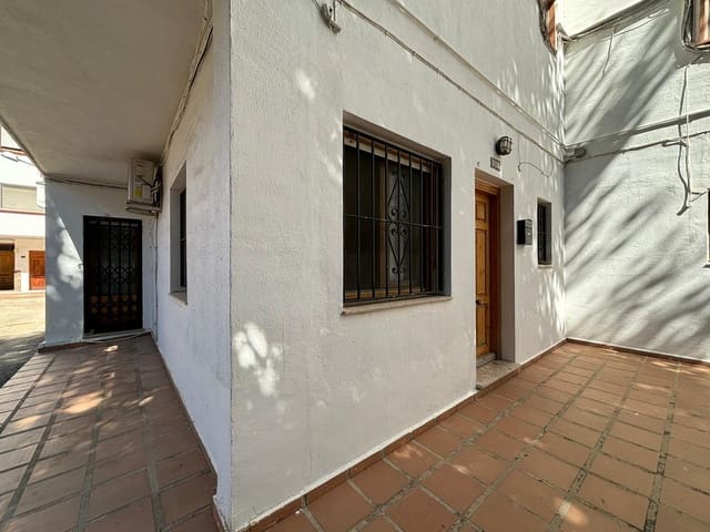 3 sovrum Lägenhet till salu i Centro Urbano, Dénia med pool garage - 223 000 € (Ref: 10118156)