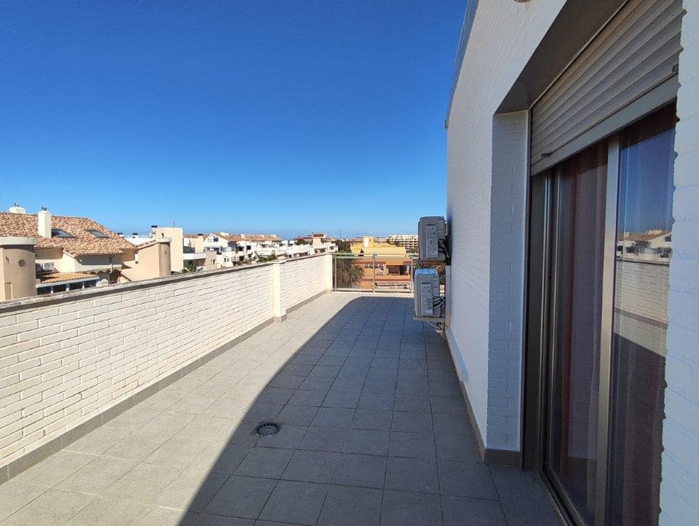 3 quarto Penthouse para venda em Denia com piscina garagem - 595 000 € (Ref: 10134935)