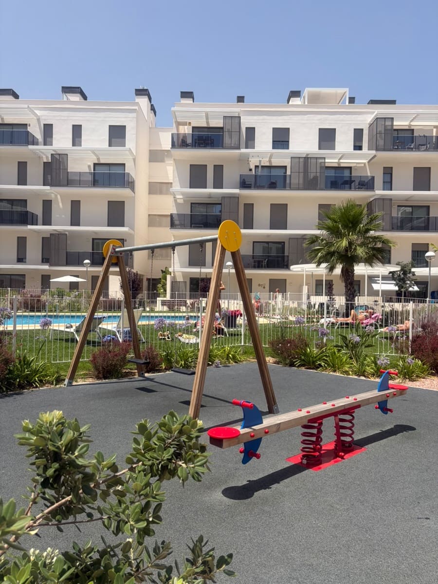 2 bedroom Apartment for sale in Denia with pool garage - € 365,900 (Ref: 10160012)