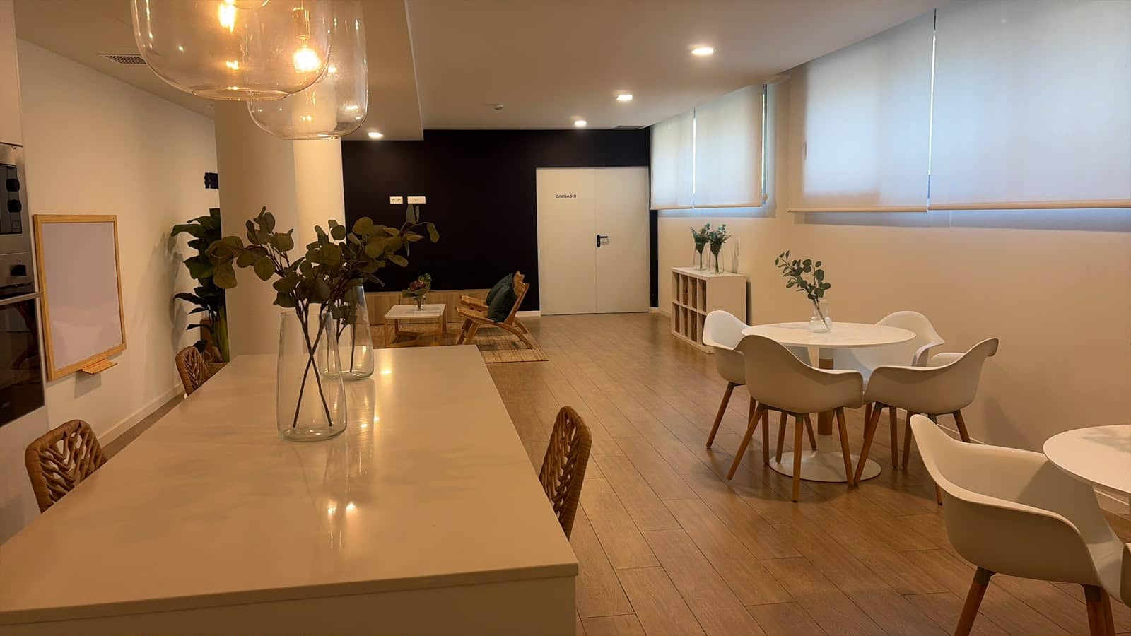 2 bedroom Apartment for sale in Denia with pool garage - € 365,900 (Ref: 10160012)