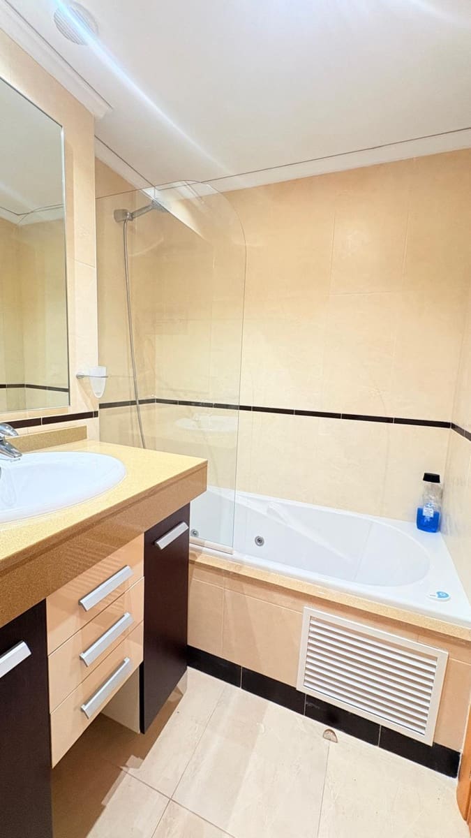 2 sypialnia Apartament na sprzedaż w Denia z basenem garażem - 425 000 € (Ref: 10168077)