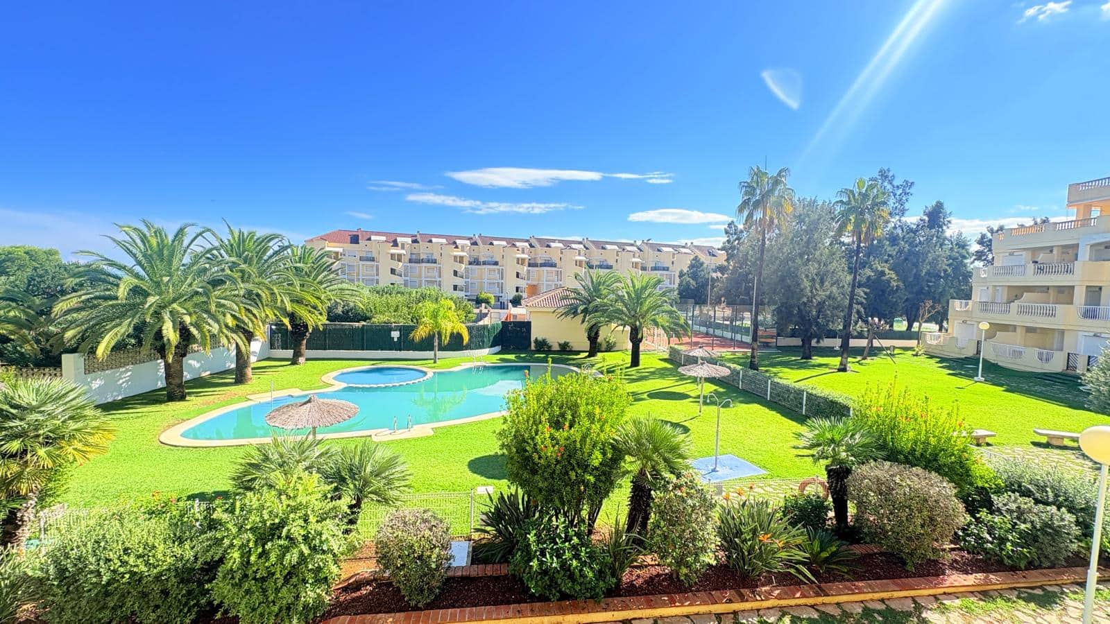 2 sypialnia Apartament na sprzedaż w Denia z basenem garażem - 425 000 € (Ref: 10168077)