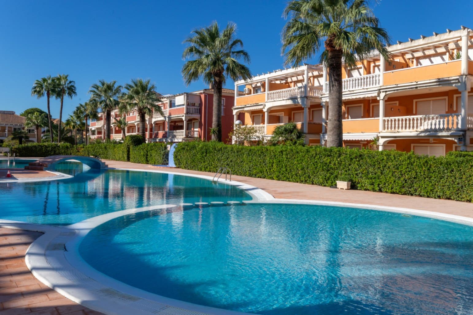 Apartamento de 2 habitaciones en Dénia en venta con piscina garaje - 309.000 € (Ref: 10179214)