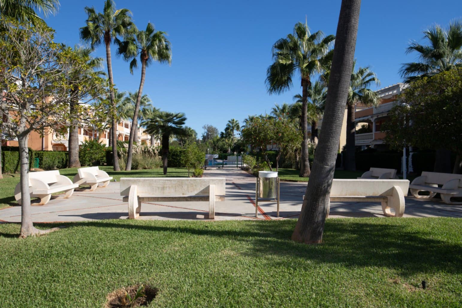 Apartamento de 2 habitaciones en Dénia en venta con piscina garaje - 309.000 € (Ref: 10179214)