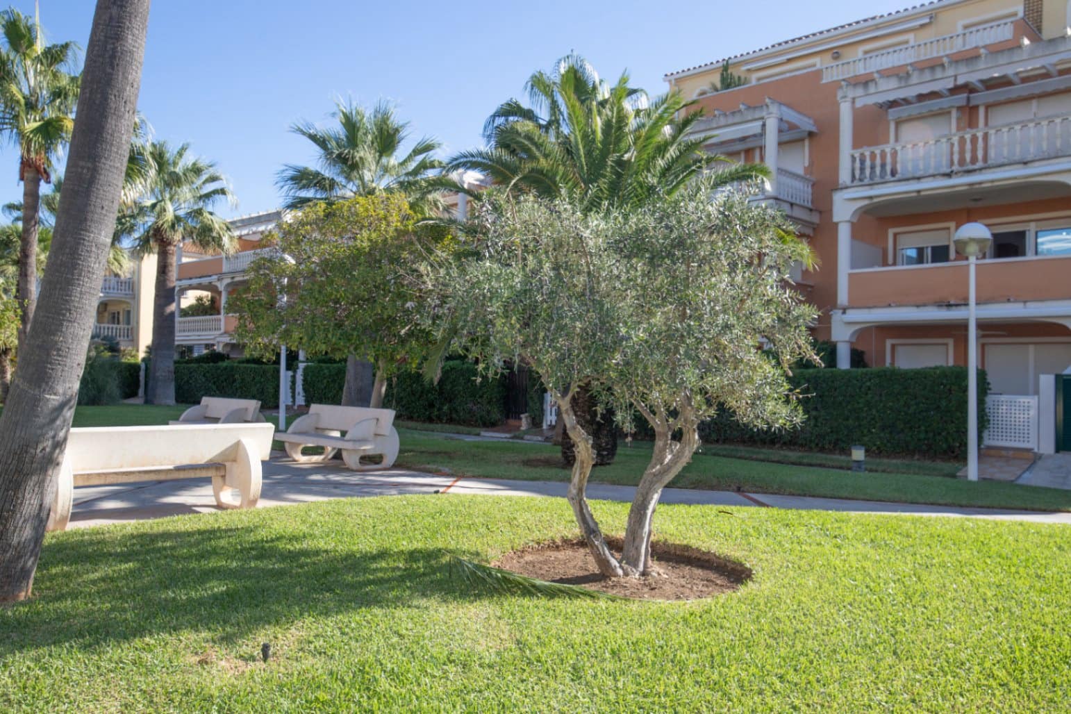 Apartamento de 2 habitaciones en Dénia en venta con piscina garaje - 309.000 € (Ref: 10179214)