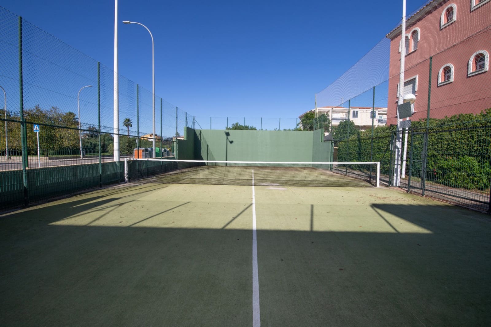 Apartamento de 2 habitaciones en Dénia en venta con piscina garaje - 309.000 € (Ref: 10179214)