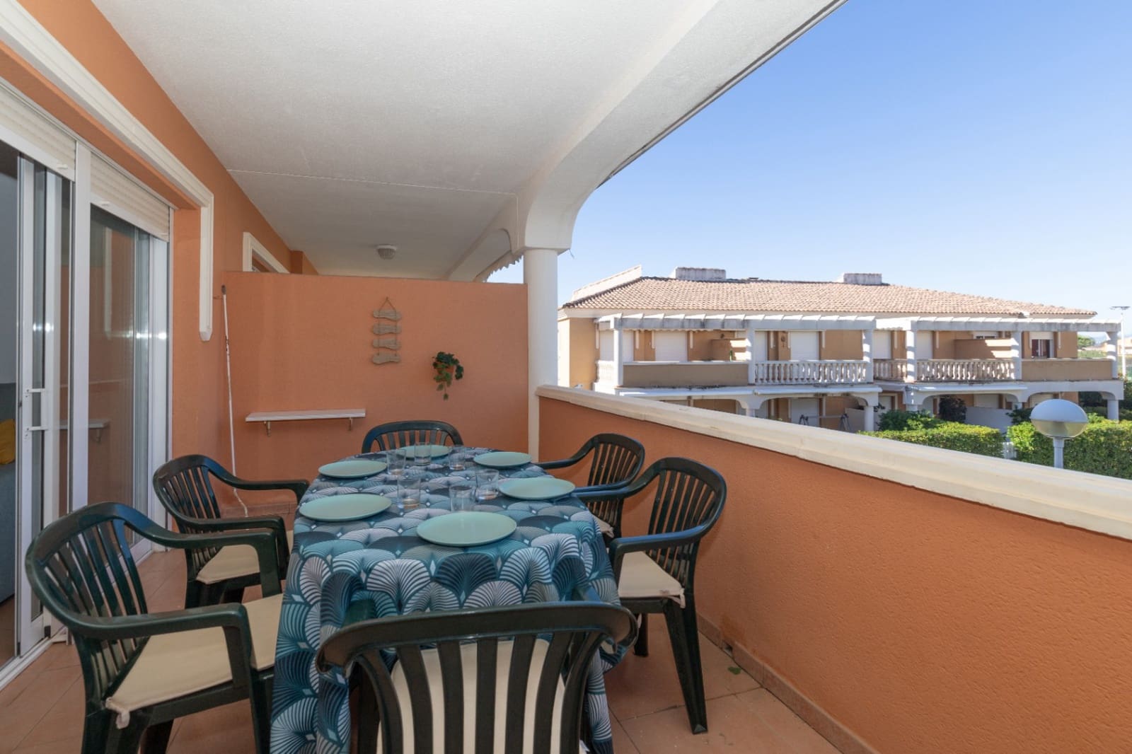 Apartamento de 2 habitaciones en Dénia en venta con piscina garaje - 309.000 € (Ref: 10179214)