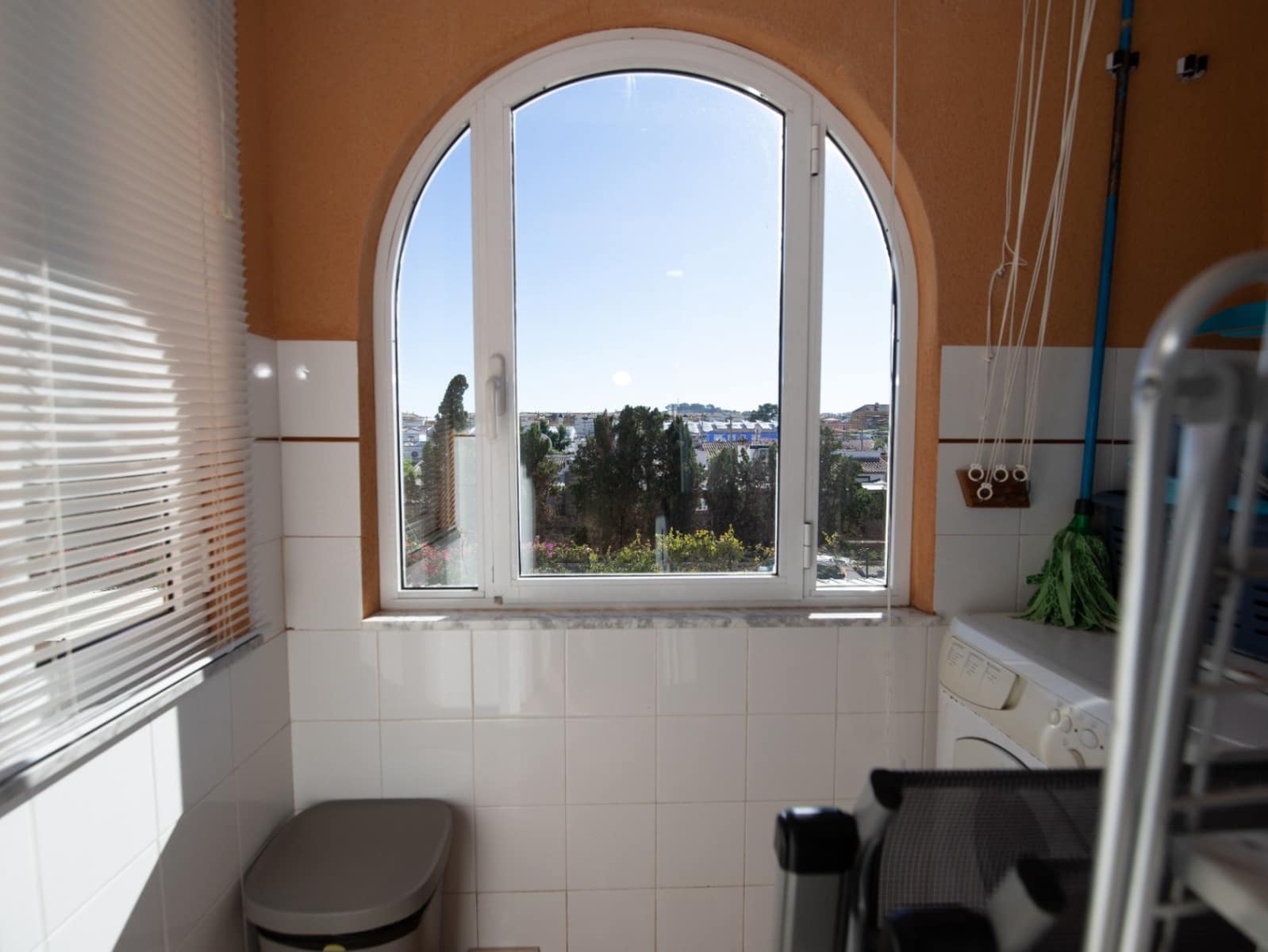 Apartamento de 2 habitaciones en Dénia en venta con piscina garaje - 309.000 € (Ref: 10179214)