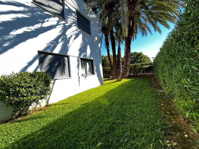 2 soverom Leilighet til salgs i Dénia med svømmebasseng garasje - € 470 000 (Ref: 10182344)