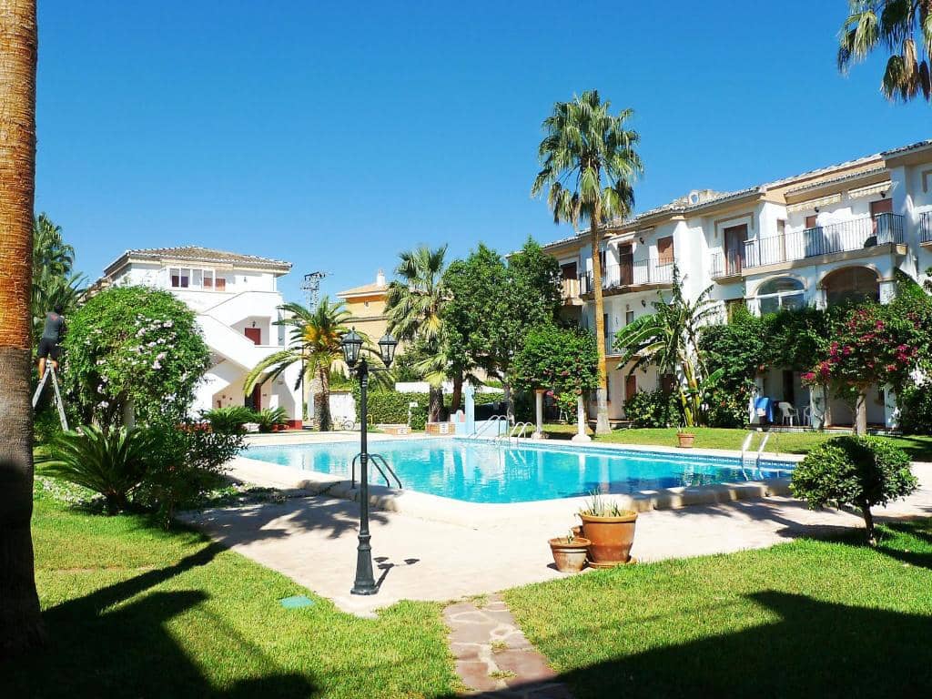 1 quarto Apartamento para venda em Denia com piscina garagem - 190 000 € (Ref: 10182345)
