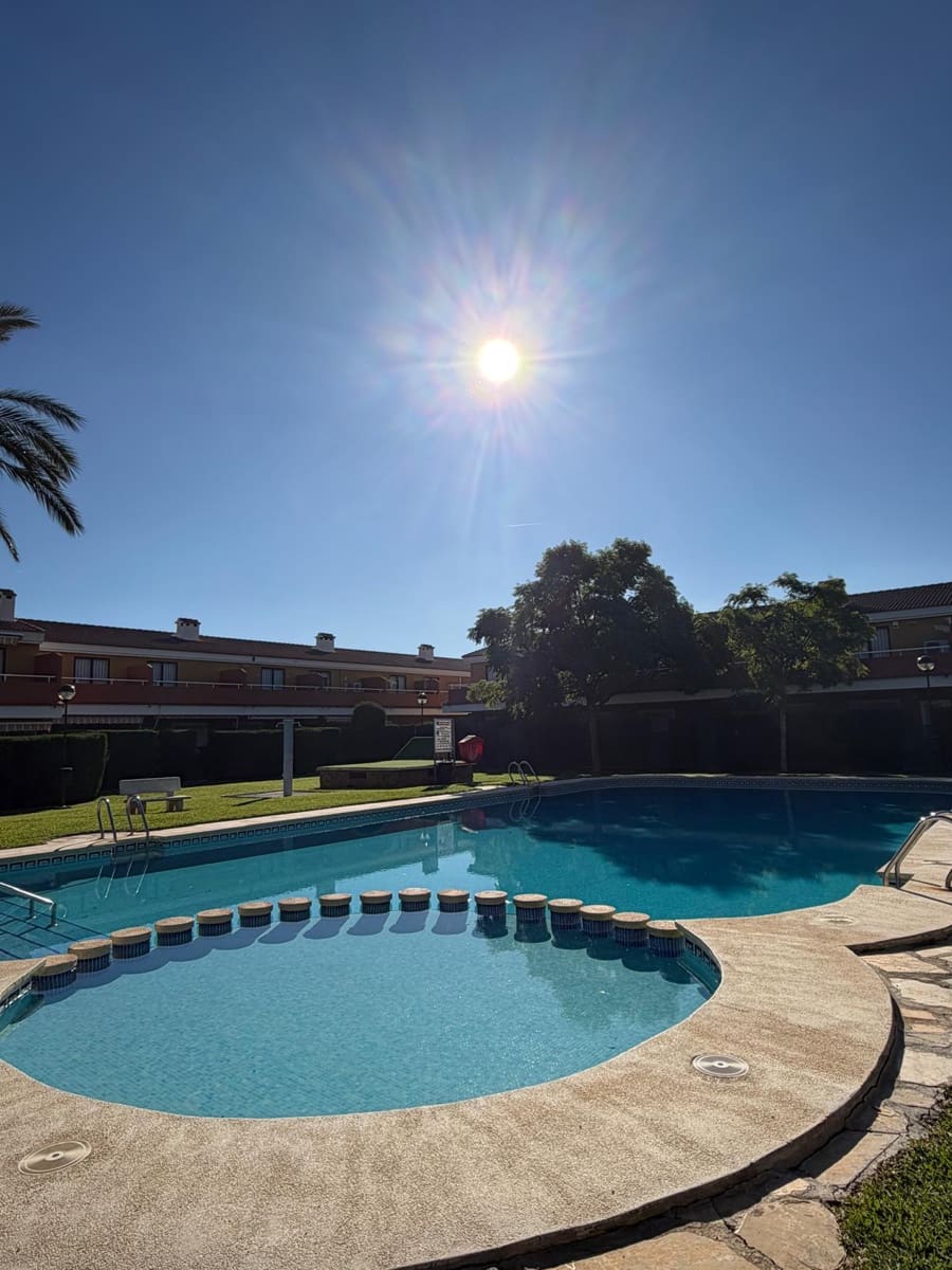 3 sypialnia Bungalow na sprzedaż w Denia z basenem - 280 000 € (Ref: 9425890)