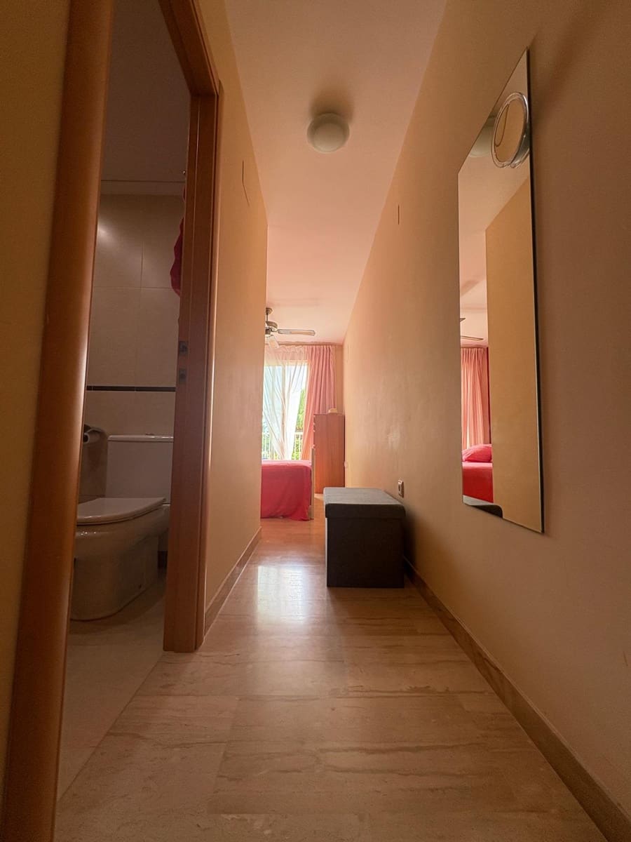 2 sovrum Lägenhet till salu i Denia med pool garage - 320 000 € (Ref: 9425891)