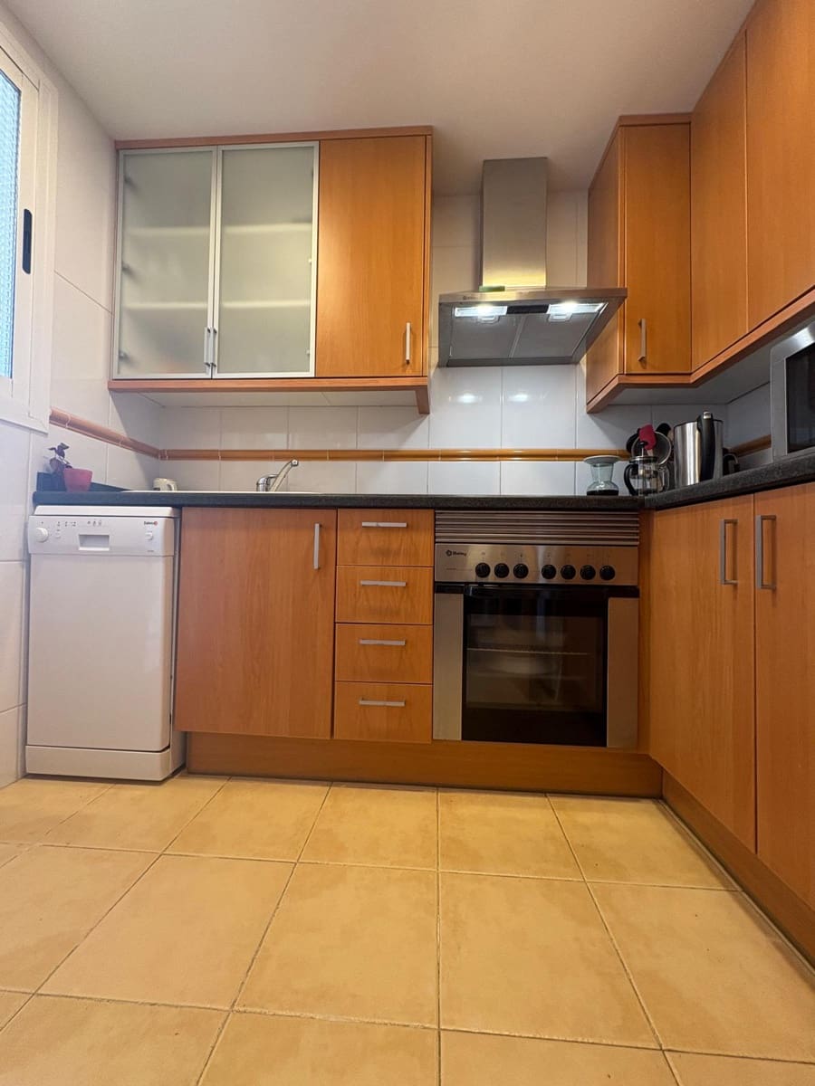 2 sovrum Lägenhet till salu i Denia med pool garage - 320 000 € (Ref: 9425891)