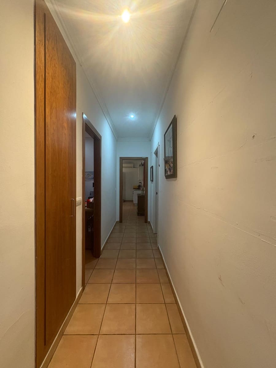 3 quarto Comercial para venda em Denia - 490 000 € (Ref: 9425892)