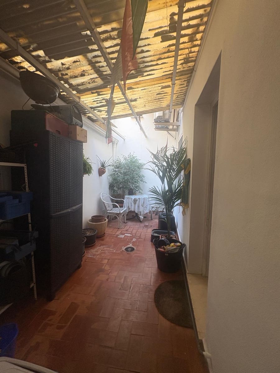 3 quarto Comercial para venda em Denia - 490 000 € (Ref: 9425892)