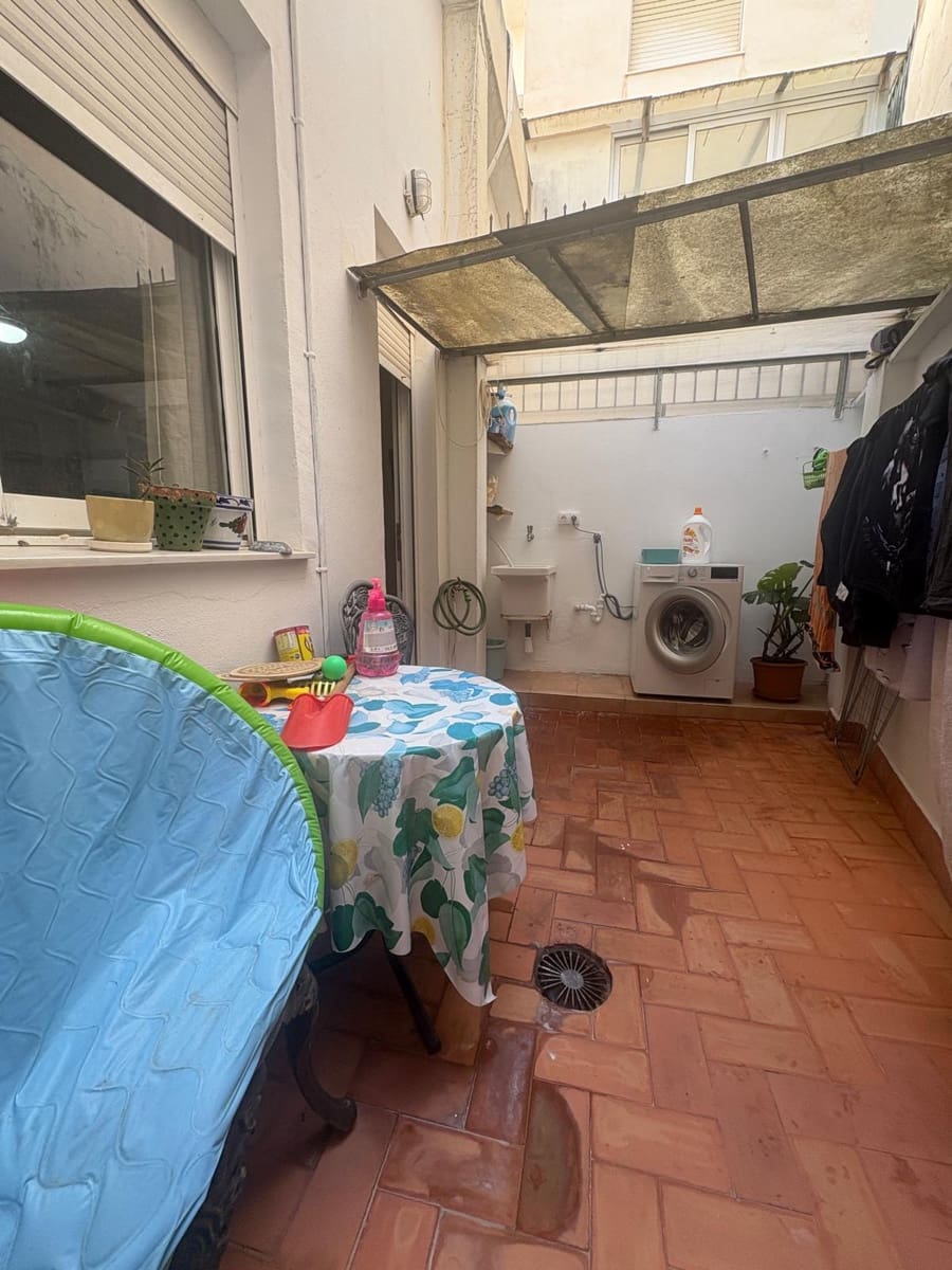 3 quarto Comercial para venda em Denia - 490 000 € (Ref: 9425892)