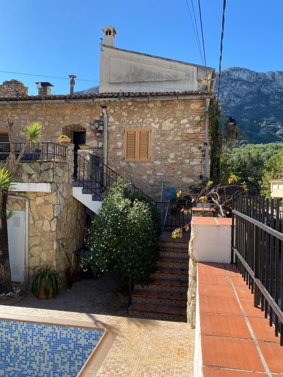 5 sovrum Hus till salu i Barx med pool garage - 359 900 € (Ref: 9425898)