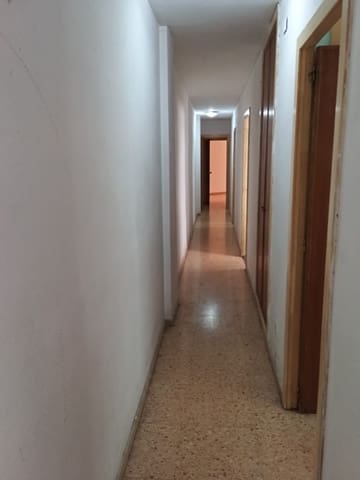 Piso de 3 habitaciones en Dénia en venta - 164.000 € (Ref: 9425902)