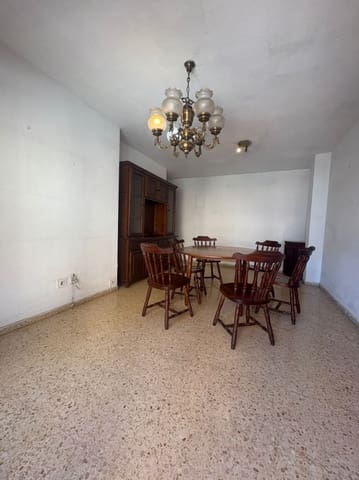 Piso de 3 habitaciones en Dénia en venta - 164.000 € (Ref: 9425902)