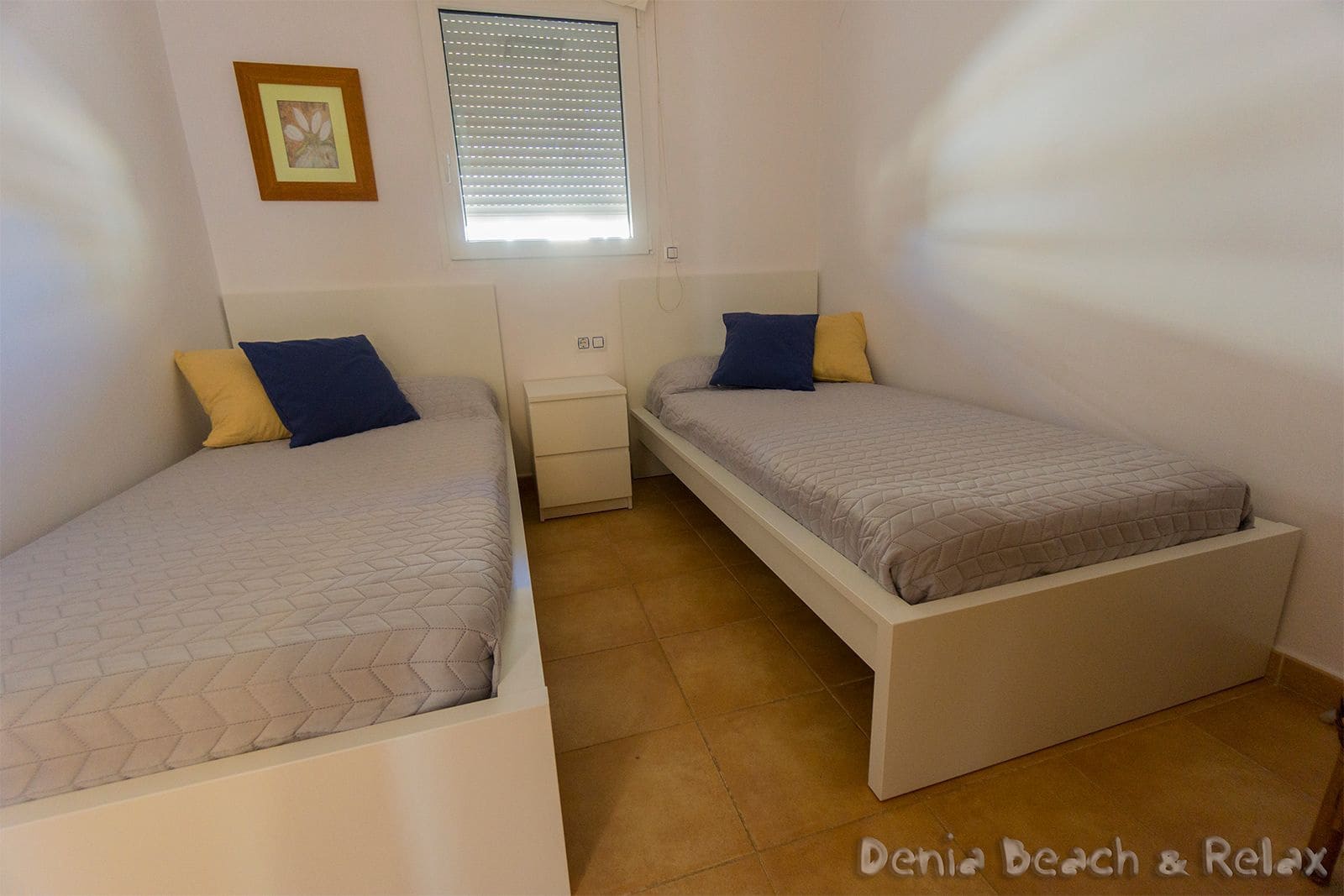 2 soveværelse Lejlighed til leje i Denia med swimmingpool garage - € 750 (Ref: 9425903)