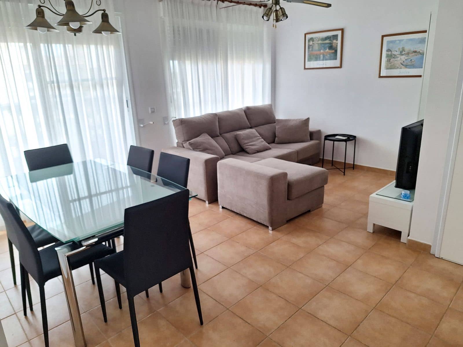 2 soveværelse Lejlighed til leje i Denia med swimmingpool garage - € 750 (Ref: 9425903)