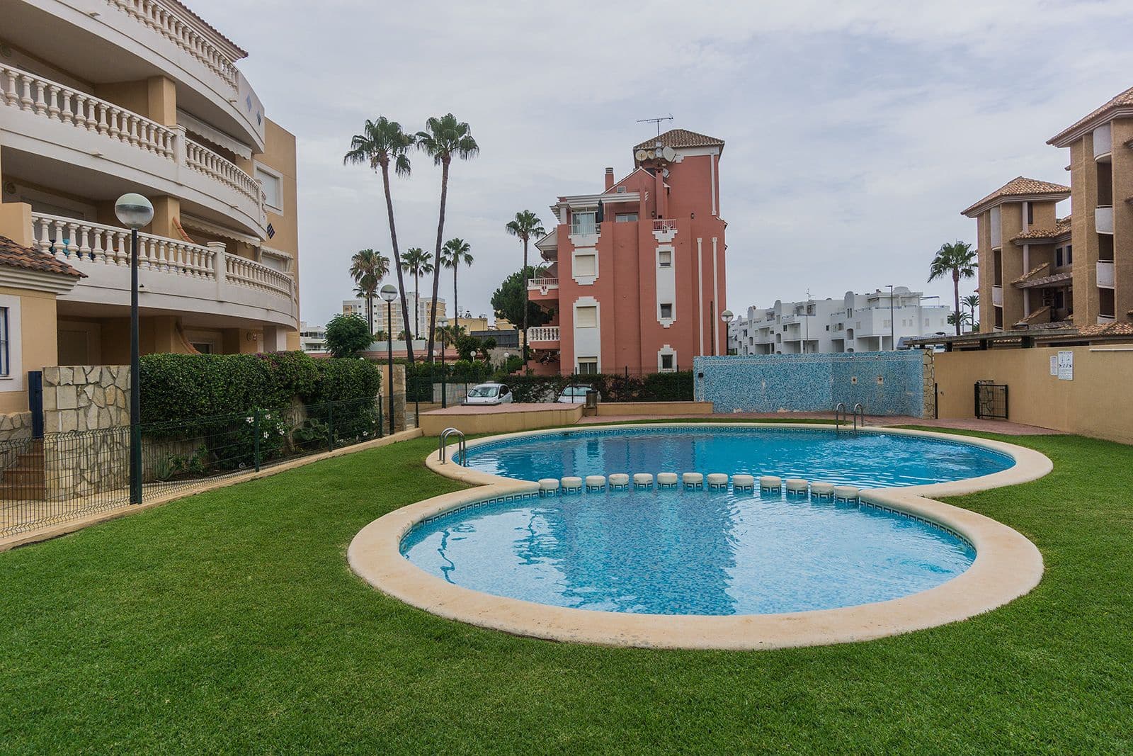 2 soveværelse Lejlighed til leje i Denia med swimmingpool garage - € 750 (Ref: 9425903)
