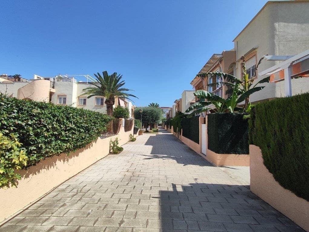 2 sovrum Lägenhet till salu i Denia med pool garage - 210 000 € (Ref: 9425906)