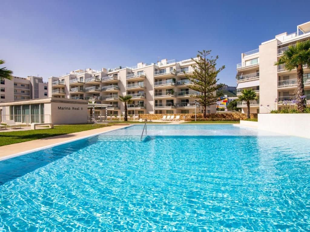 2 bedroom Apartment for sale in Denia with pool garage - € 394,000 (Ref: 9425909)