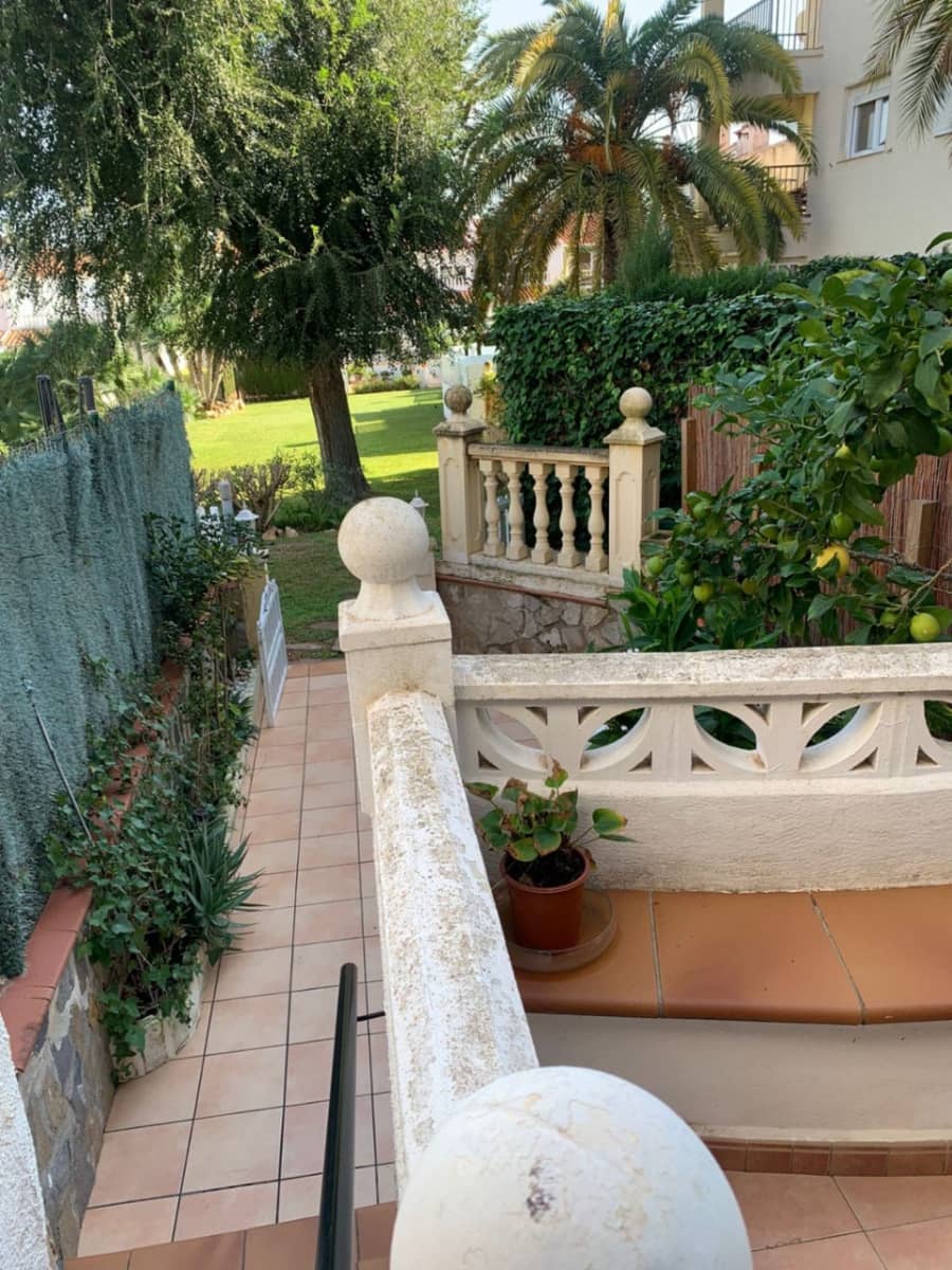 2 bedroom Bungalow for sale in Denia with pool garage - € 259,000 (Ref: 9425913)