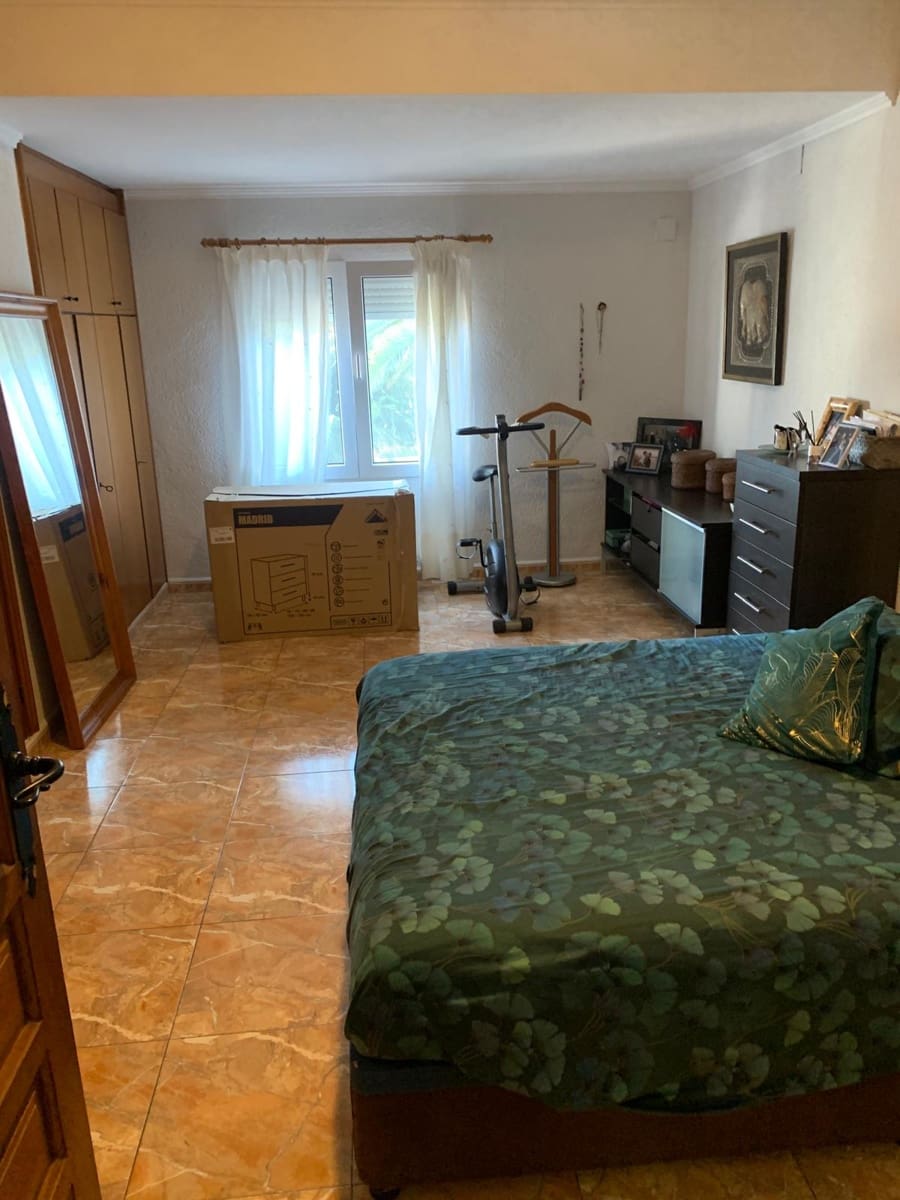 2 bedroom Bungalow for sale in Denia with pool garage - € 259,000 (Ref: 9425913)