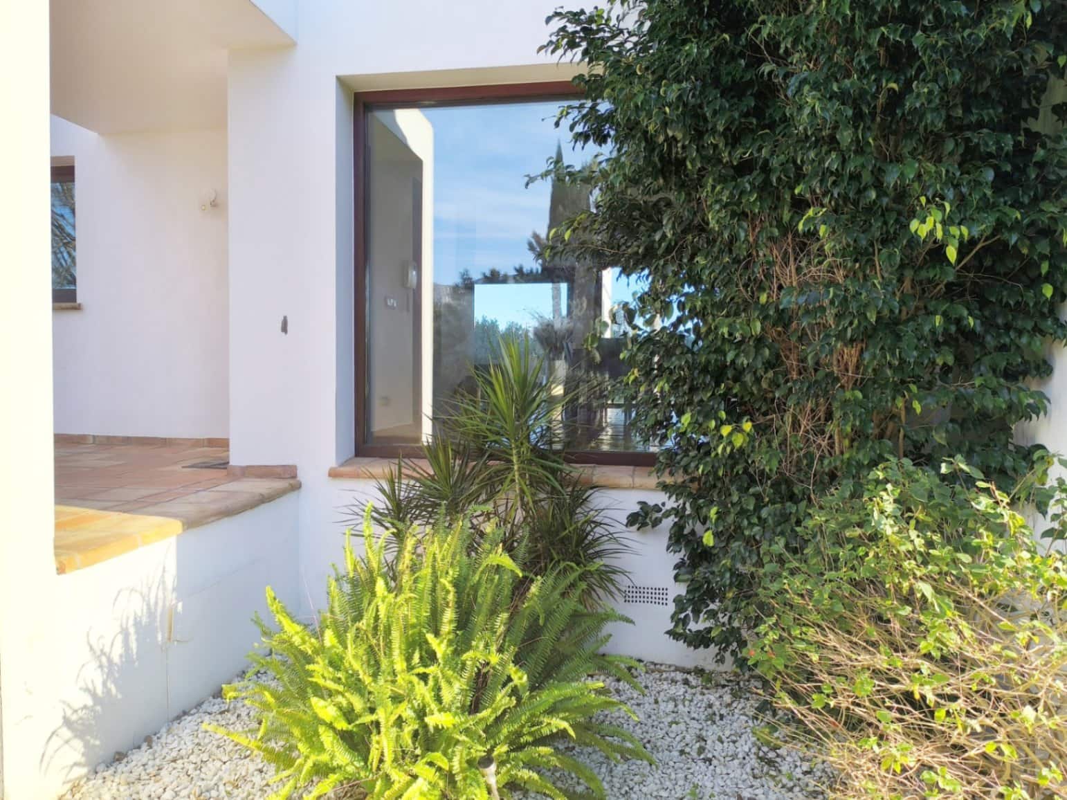 5 bedroom Villa for sale in Ondara with pool - € 1,400,000 (Ref: 9451733)