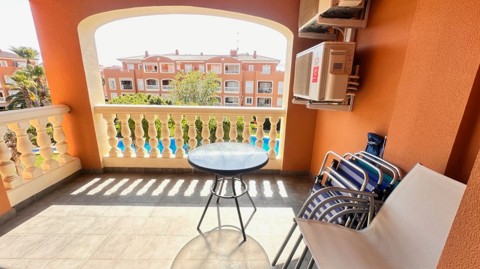 3 Zimmer Apartment zu verkaufen in Denia mit Pool - 375.500 € (Ref: 9451735)