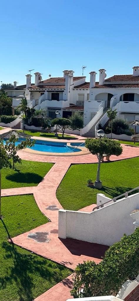1 soverom Leilighet til salgs i Denia med svømmebasseng garasje - € 175 000 (Ref: 9451738)