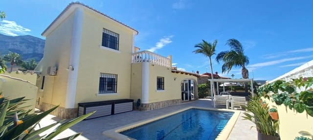 3 slaapkamer Villa te koop in Dénia met zwembad garage - € 595.000 (Ref: 9451742)