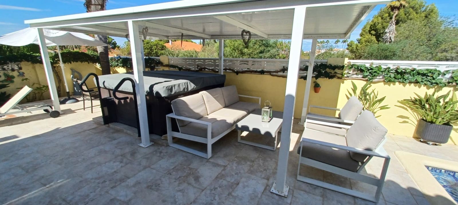 3 slaapkamer Villa te koop in Denia met zwembad garage - € 595.000 (Ref: 9451742)